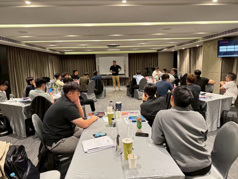 LINE_ALBUM_2025220-21 Owners Role Play_250523_9.jpg LINE_ALBUM_2025220-21 Owners Role Play_250523_9.jpg